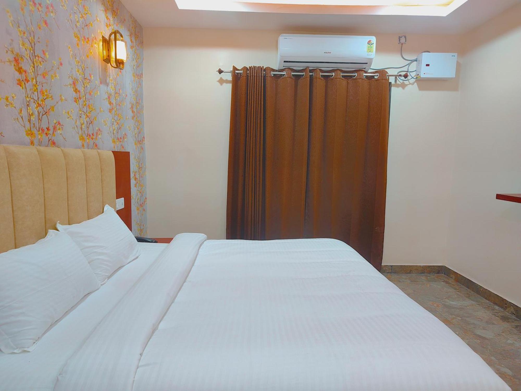 Awadh Samrat Resort Ayodhya Kültér fotó