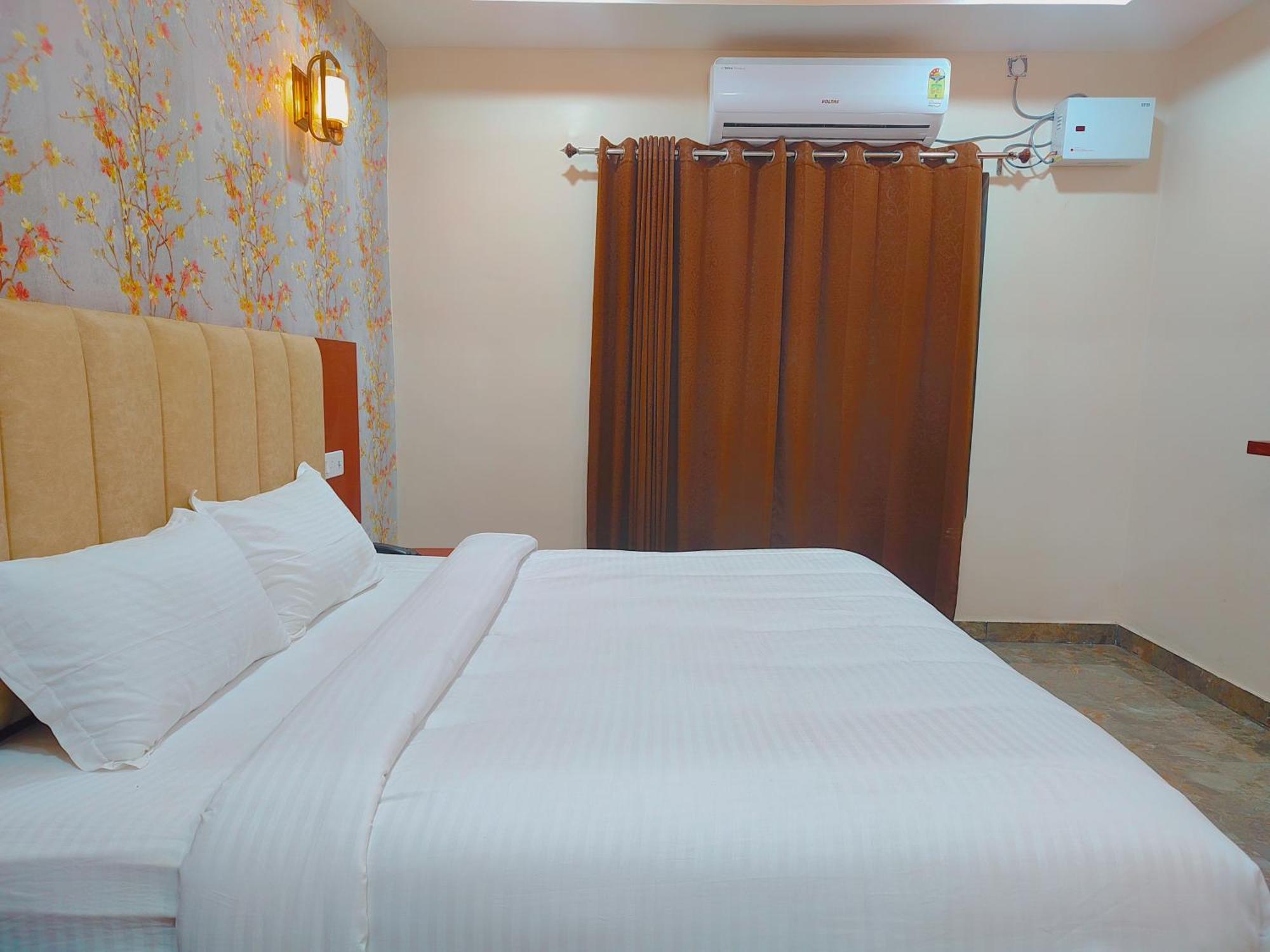 Awadh Samrat Resort Ayodhya Kültér fotó