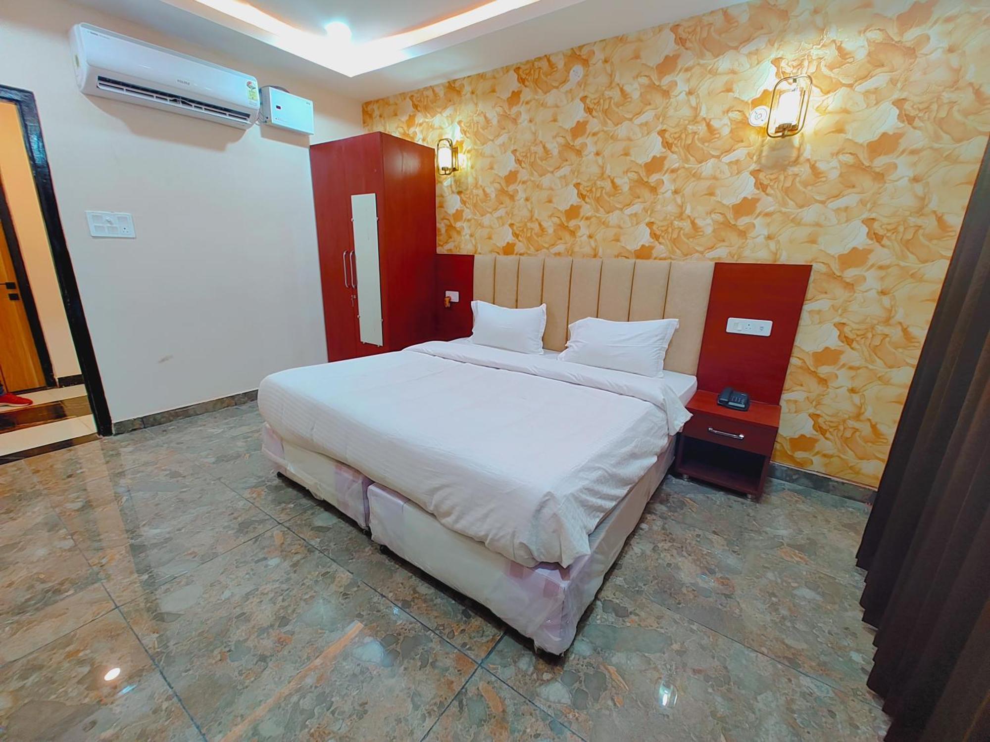 Awadh Samrat Resort Ayodhya Kültér fotó